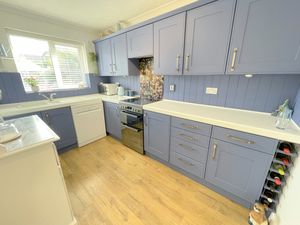 Heron Way- click for photo gallery